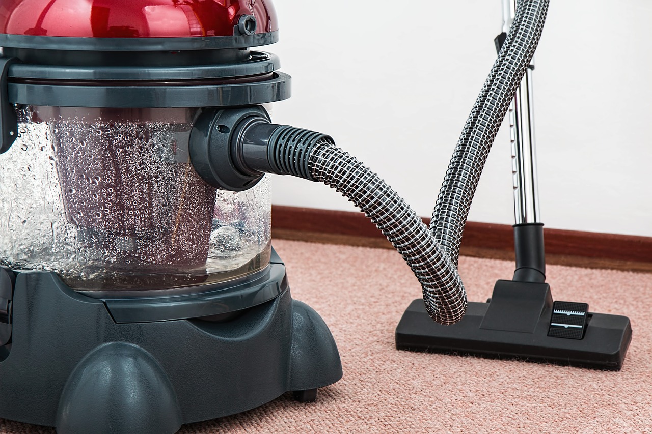 How Much Electricity Does a Vacuum Cleaner Use?