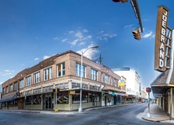 Electric Companies in Laredo, TX